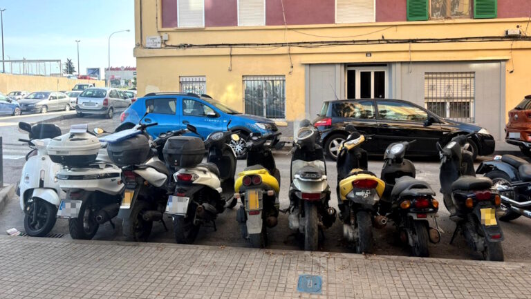 Encuentran una moto robada hace siete meses en un desguace ilegal en Palma