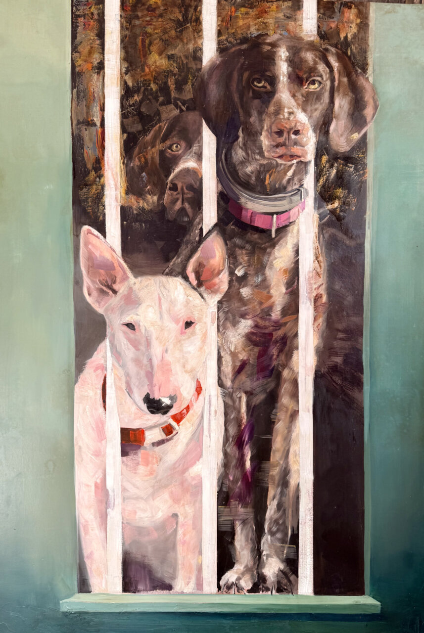 Pintura de dos perros rescatados en una ventana con barrotes