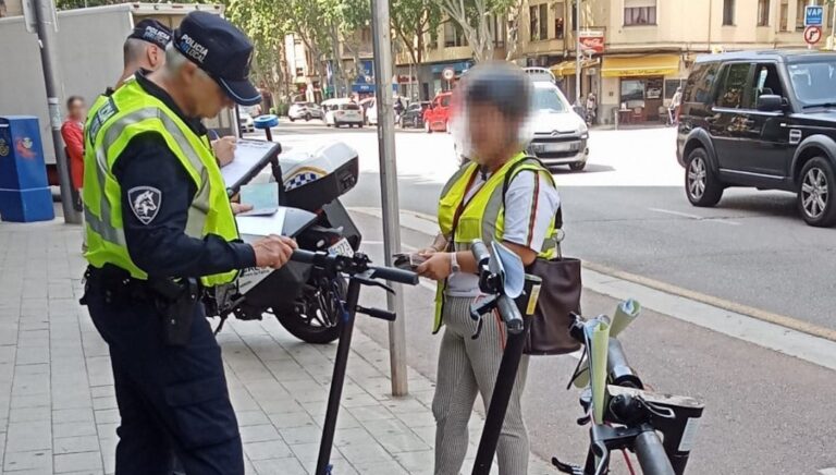 La Polic&iacute;a Local de Palma inmoviliza 36 patinetes el&eacute;ctricos