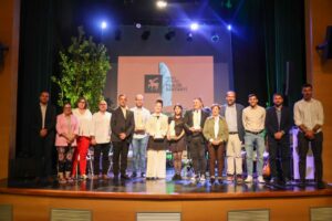 Ganadores del Premio Literario Vila de Santany&iacute; 2026 en el escenario