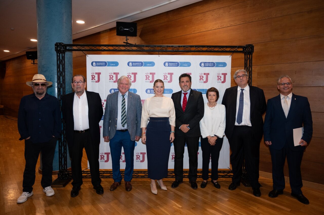Grupo de personas en el evento de los Premis Rei En Jaume 2026