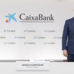 Gonzalo Gort&aacute;zar en la presentaci&oacute;n de resultados de CaixaBank del primer trimestre de 2026.