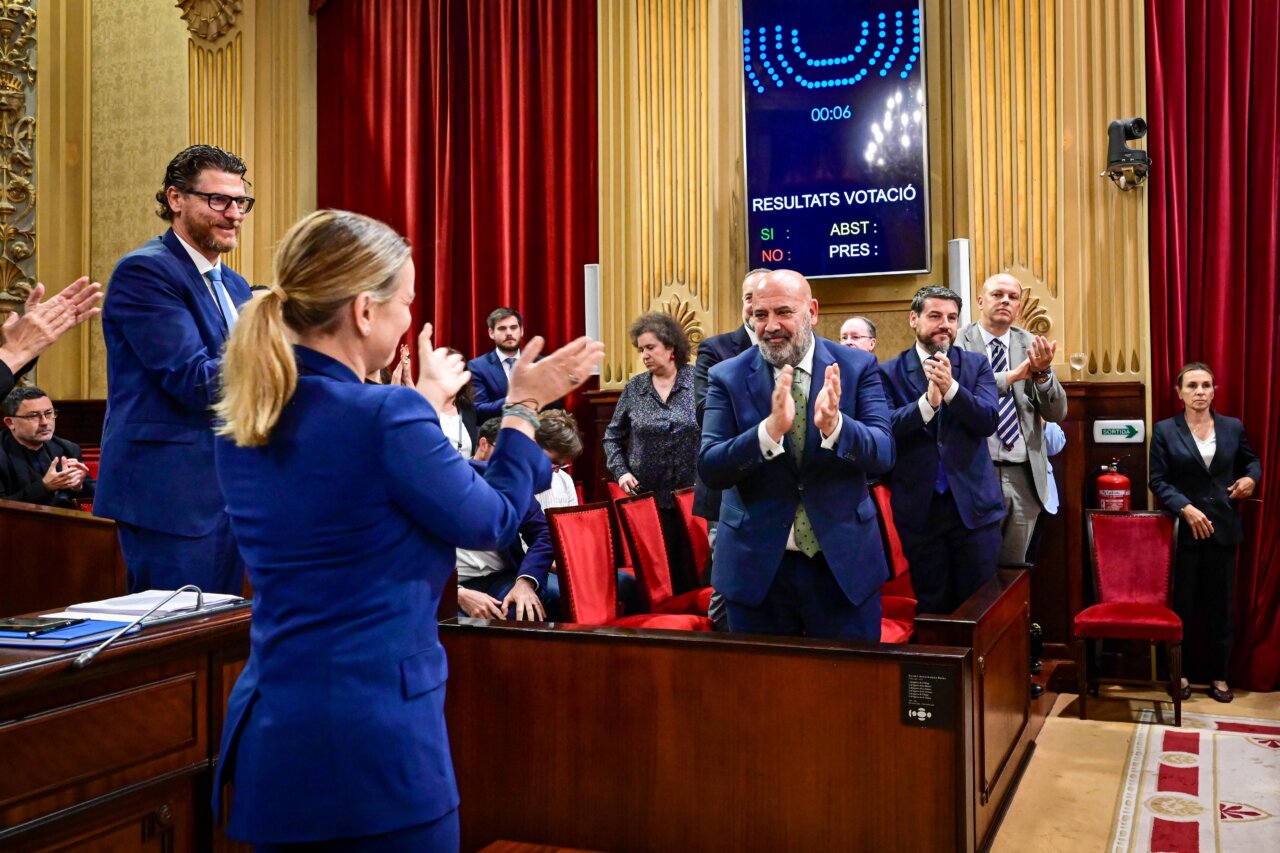 Pleno del Parlament de Baleares durante la votaci&oacute;n de la reforma de la ley de capitalidad de Palma