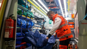 Los trabajadores del transporte sanitario de Baleares convocan cuatro paros en junio