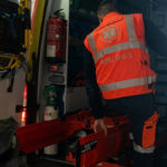 Cinco heridos, dos graves, tras un choque frontal entre una furgoneta y un coche en Ibiza