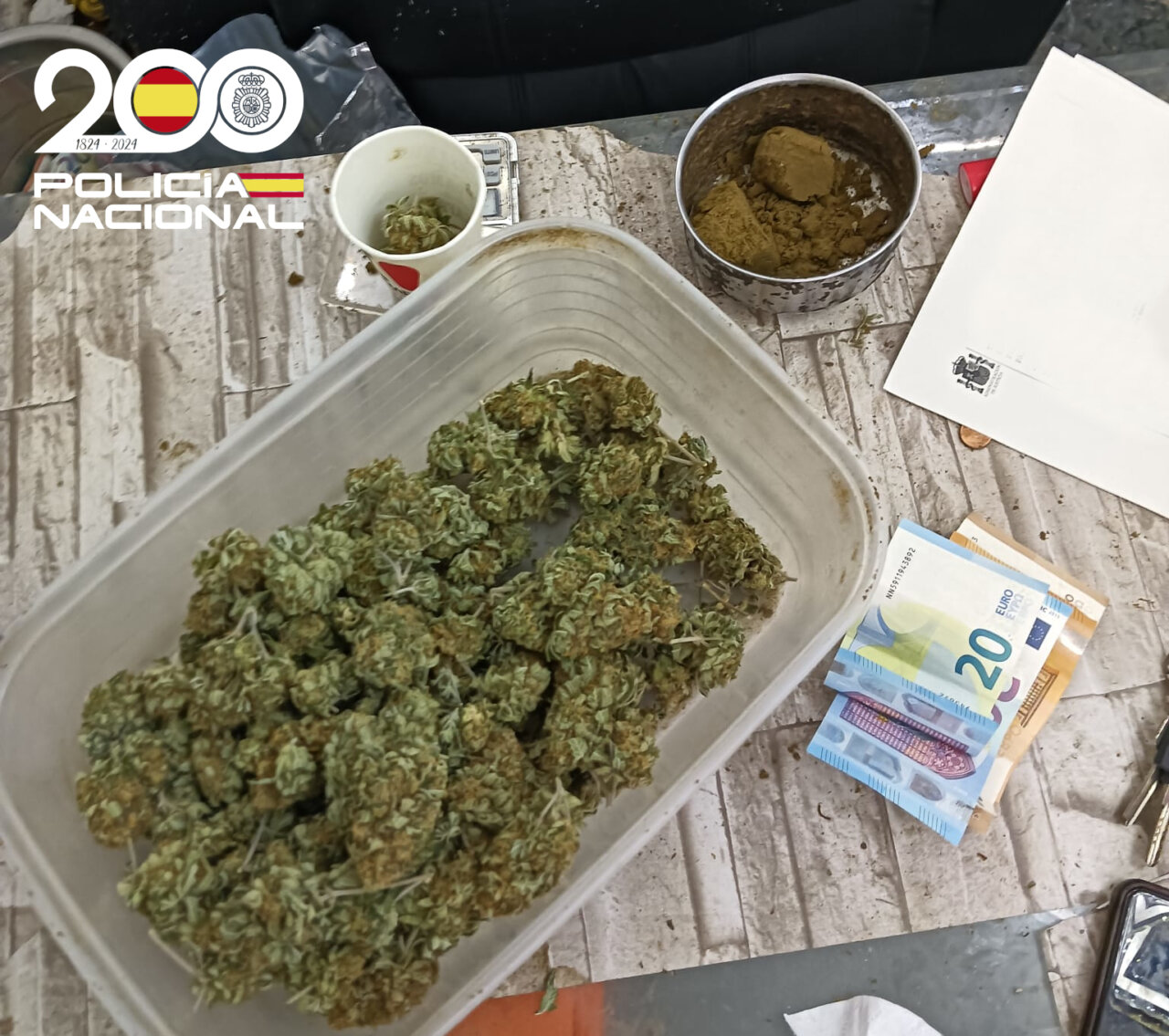 Intervenci&oacute;n policial con droga y dinero en efectivo en Son Gotleu