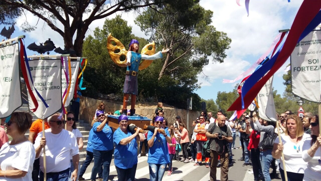 Celebraci&oacute;n del Diumenge de l'&Agrave;ngel en el Parc de sa Riera con actividades culturales