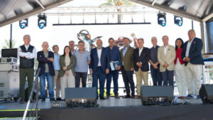 Autoridades en el escenario durante la Fira de la Sardina en Palma
