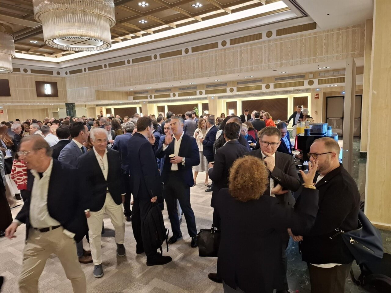 Reuni&oacute;n del Foro Hosteltur sobre turismo sostenible en Mallorca