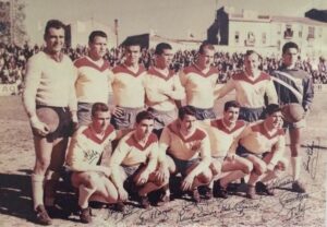 Equipo de f&uacute;tbol de Vallejo en una fotograf&iacute;a hist&oacute;rica