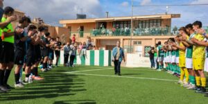 El CE Alqueria ha celebrado su 50 aniversario con un emotivo homenaje a los socios fundadores del club