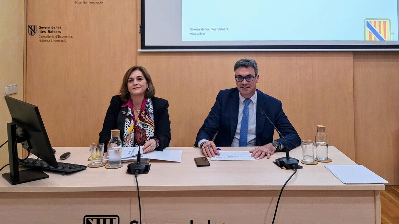 Reuni&oacute;n del Govern de les Illes Balears sobre calificaci&oacute;n financiera