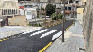 El Terreno reconecta con el Paseo Mar&iacute;timo tras finalizar las obras de la calle Aigua Dol&ccedil;a
