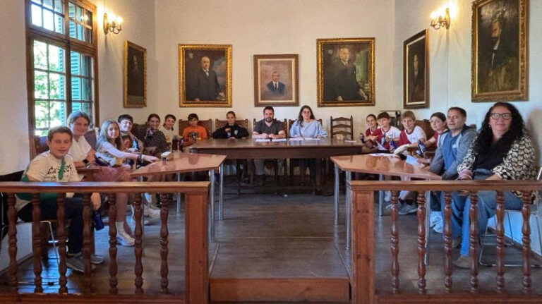 Los niños y niñas de Alaró proponen nuevas iniciativas para las fiestas de Sant Roc en el Consejo de la Infancia