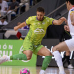 Jugadores de Palma Futsal en un partido de playoff en 2026