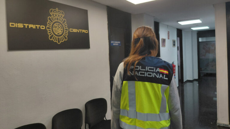 Tres hombres apalizan a otro para robarle 8.000 euros que acababa de ganar en un casino
