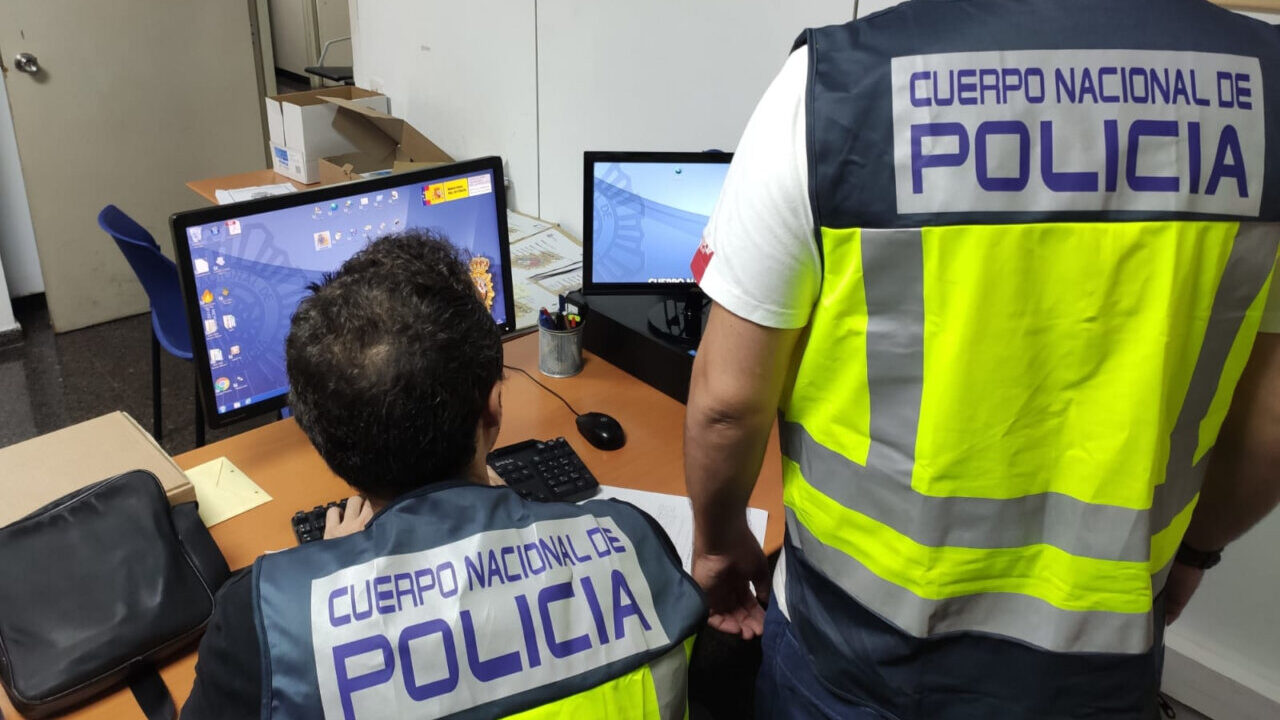 Robo con violencia: asalta a una taxista en La Soledat con un arma en la nuca