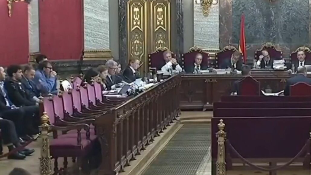Vista del tribunal durante el juicio a Jos&eacute; Luis &Aacute;balos con varios asistentes