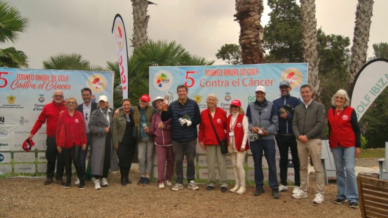 Sam Feasey y Fernando Durán se imponen en el torneo Golf Contra El Cáncer de Ibiza