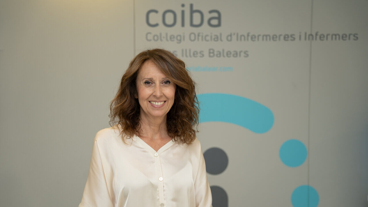 Retrato de Maria Jos&eacute; Sastre en el Colegio Oficial de Enfermeras de Baleares