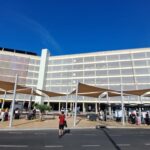 La lona de la discordia desaparece del aeropuerto de Palma