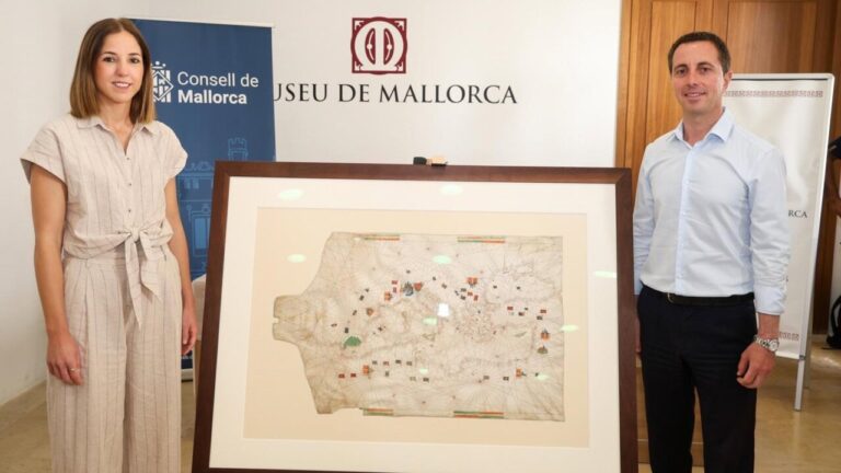 Inauguraci&oacute;n de la carta n&aacute;utica de Pere Rossell en el Museu de Mallorca