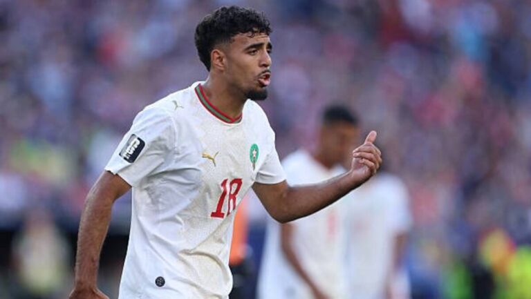 Chadi Riad en acci&oacute;n durante el Mundial 2026 con Marruecos