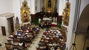 El tenor Eduardo Sandoval y el pianista Miquel Estelrich llenan la iglesia de s'Alqueria Blanca