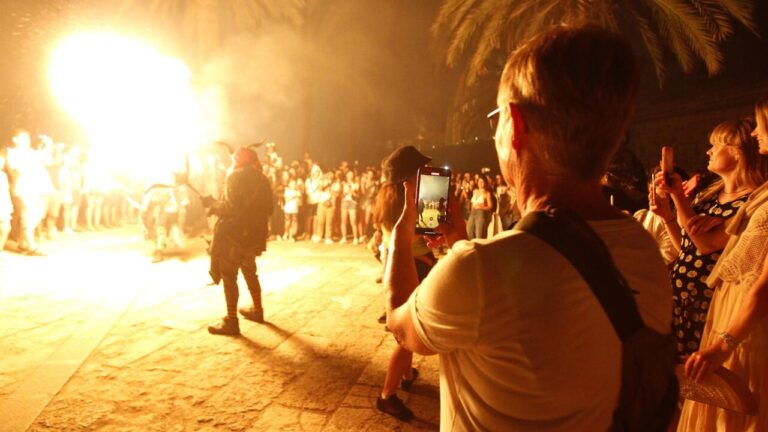 Revetla de Sant Joan 2026 en Palma: correfocs, 'ball de bot' y Xanguito como colofón