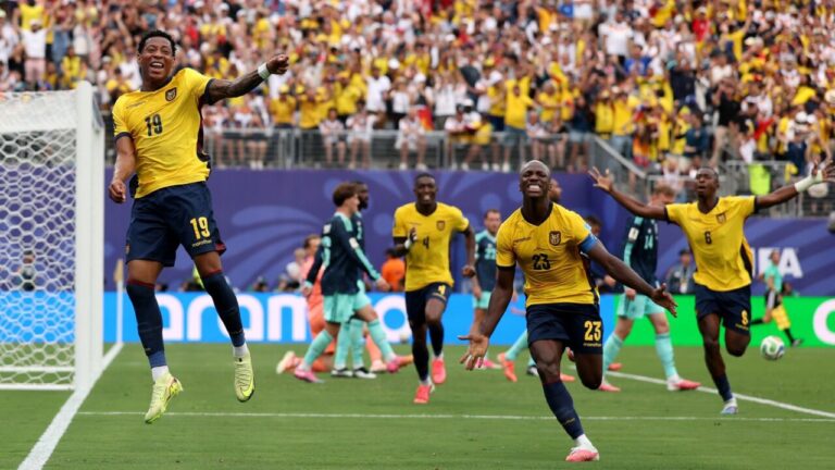 Jugadores de Ecuador celebrando un gol en el Mundial 2026
