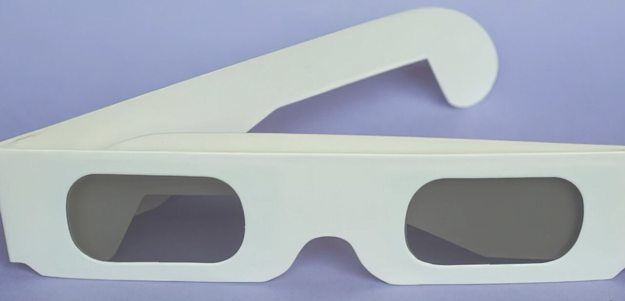 Gafas especiales para observar eclipses solares de forma segura