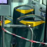 Indignación por goteras en los buses del TIB: asientos inutilizados y pasajeros de pie
