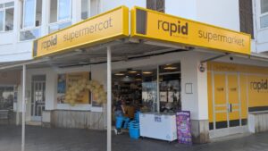 Eroski inaugura un nuevo supermercado "Rapid" en Mallorca