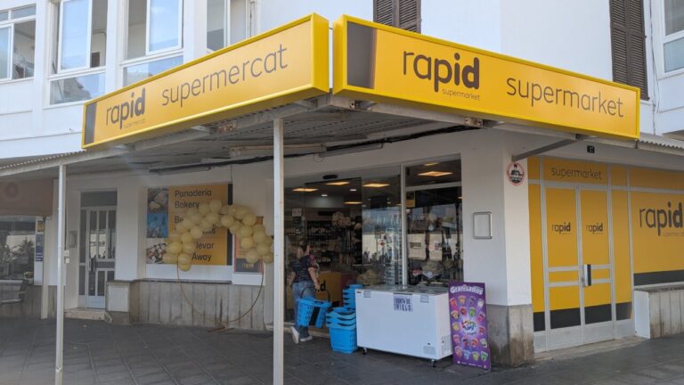 Eroski inaugura un nuevo supermercado "Rapid" en Mallorca