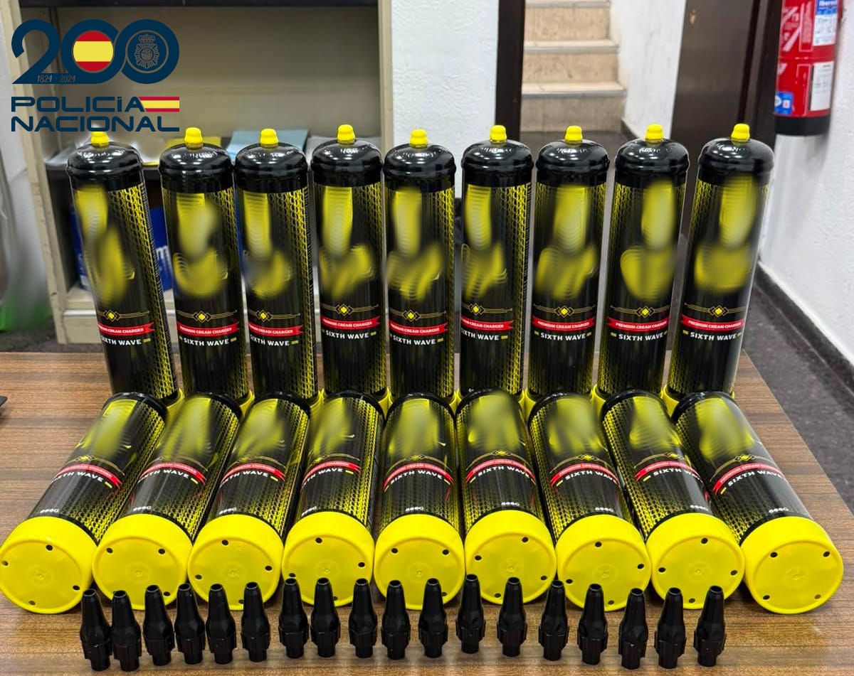 Botellas de &oacute;xido nitroso confiscadas por la polic&iacute;a en Playa de Palma