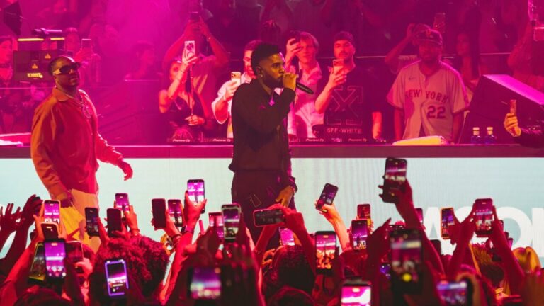 Jason Derulo actuando en BCM Mallorca ante un p&uacute;blico entusiasta