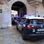 Polic&iacute;a nacional en una escena de juicio por apu&ntilde;alamiento en Mallorca