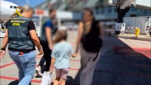 La Guardia Civil localiza a una ni&ntilde;a de seis a&ntilde;os en Kosovo tras su sustracci&oacute;n.