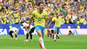 Gabriel Martinelli celebra un gol durante el partido Brasil vs Jap&oacute;n en el Mundial 2026