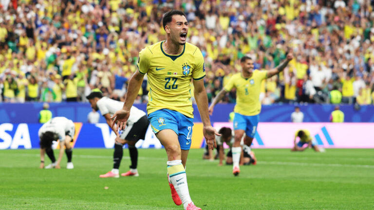 Gabriel Martinelli celebra un gol durante el partido Brasil vs Jap&oacute;n en el Mundial 2026