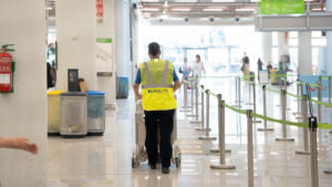 Preacuerdo entre ADELTE y los trabajadores del PMR para finalizar la huelga en el aeropuerto de Palma
