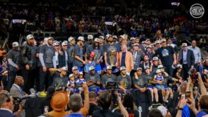 Celebraci&oacute;n del equipo New York Knicks tras ganar el campeonato de la NBA en 2026.