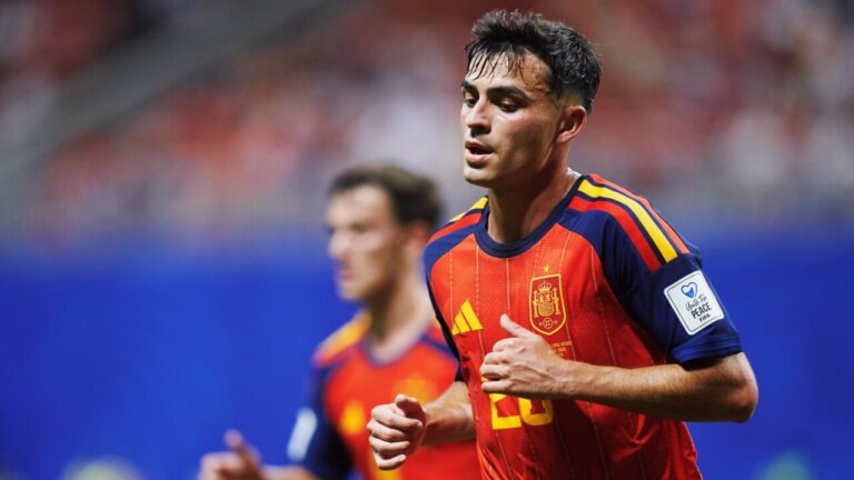 Jugador de la selección española de fútbol durante un partido del Mundial 2026