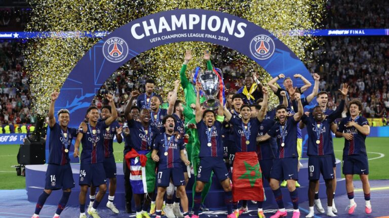 Jugadores del PSG celebrando su victoria en la UEFA Champions League 2026