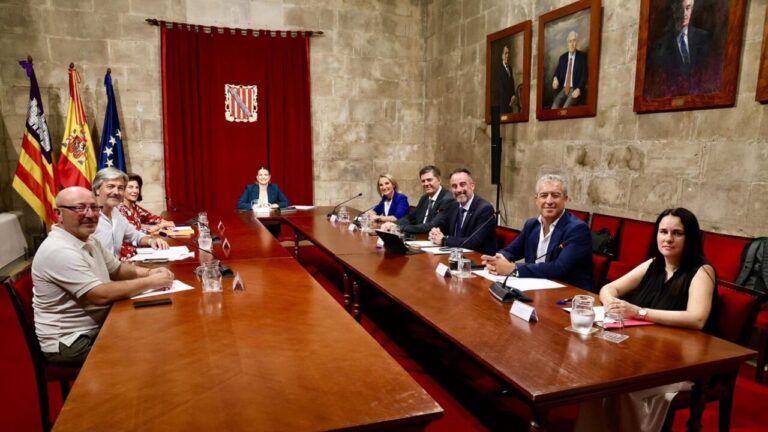 Reunión de la Mesa de Diálogo Social del Pacto por la Sostenibilidad en Baleares