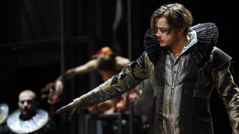 Escena de la ópera Rigoletto en el Teatre Principal de Palma