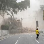 Destrucci&oacute;n en la calle tras un terremoto en Venezuela