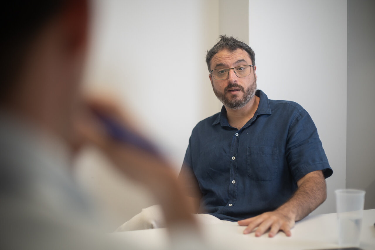 Eduardo López hablando sobre residuos ilegales en Baleares