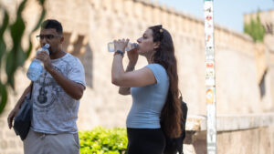 El term&oacute;metro aprieta en Mallorca con temperaturas de hasta 39 grados