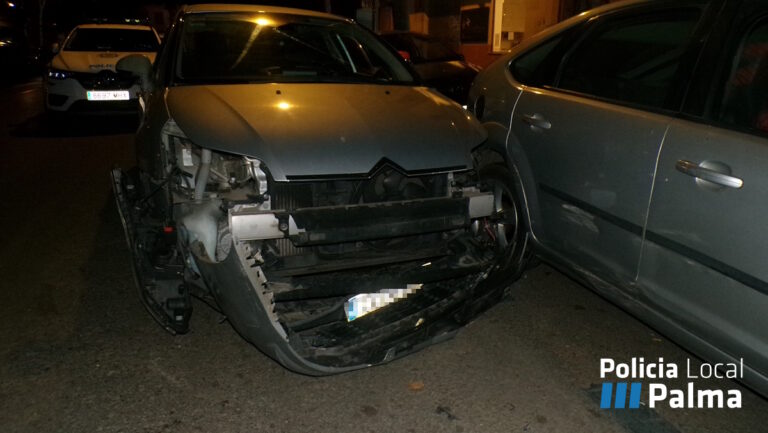 Investigado un conductor borracho que choc&oacute; contra seis veh&iacute;culos en la calle Ausi&agrave;s March de Palma